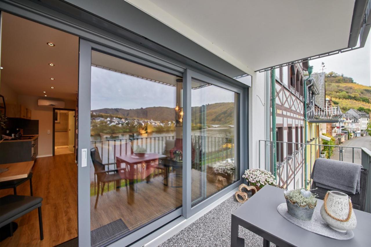 צל אן דר מוזל Luxus Apartments Mosel-Zeit Neu 2023 מראה חיצוני תמונה